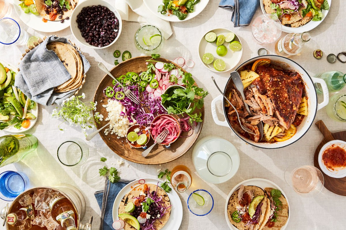 cookwithmilo's tweet photo. Help us ring in Milo's 1st ever Thanksgiving - We're doing 20% off sitewide and free shipping to get you your new favorite Dutch Oven. Ends Thanksgiving Day! #letsgetcooking https://t.co/HoVC3KDRy8