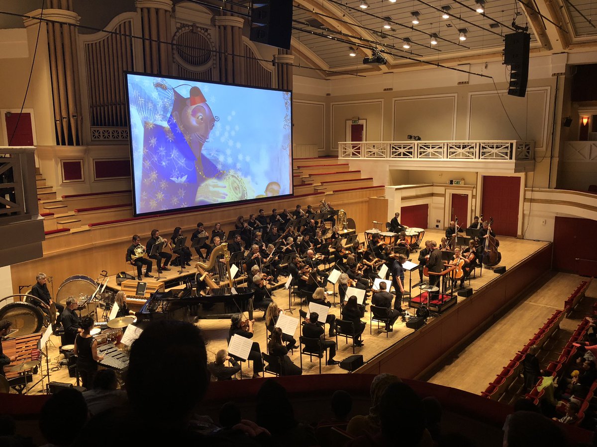 CityClassroom's tweet photo. Fantastic performance by #CityClassroom members @philharmonia for the #OrchestraUnwrapped concert @demontforthall What a treat to see so many local schools and children engaging with classical music, storytelling and animation! #CultureMatters #locallearning https://t.co/Z9FDyp6WGm