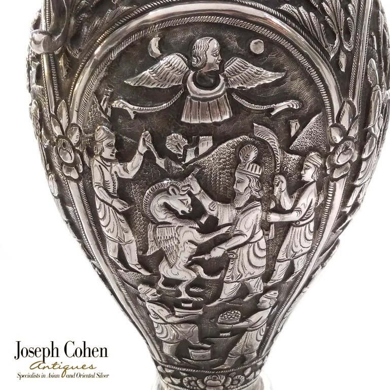 jcohenantiques's tweet photo. ANTIQUE SILVER MIDDLE EASTERN VASE SHIRAZ FIGURAL SCENES, LATE 19TH/EARLY 20TH C
#antiques #antique #silver #london #silverforsale #raresilver #silverdealer #vase #19thcentury #middleeastern #shiraz #shirazsilver #persian #persiansilver #لندن🇬🇧 #نقره #گلدان #شیراز @GraysAntiques https://t.co/KzIXyXkS4g