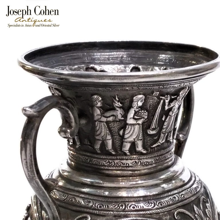 jcohenantiques's tweet photo. ANTIQUE SILVER MIDDLE EASTERN VASE SHIRAZ FIGURAL SCENES, LATE 19TH/EARLY 20TH C
#antiques #antique #silver #london #silverforsale #raresilver #silverdealer #vase #19thcentury #middleeastern #shiraz #shirazsilver #persian #persiansilver #لندن🇬🇧 #نقره #گلدان #شیراز @GraysAntiques https://t.co/KzIXyXkS4g
