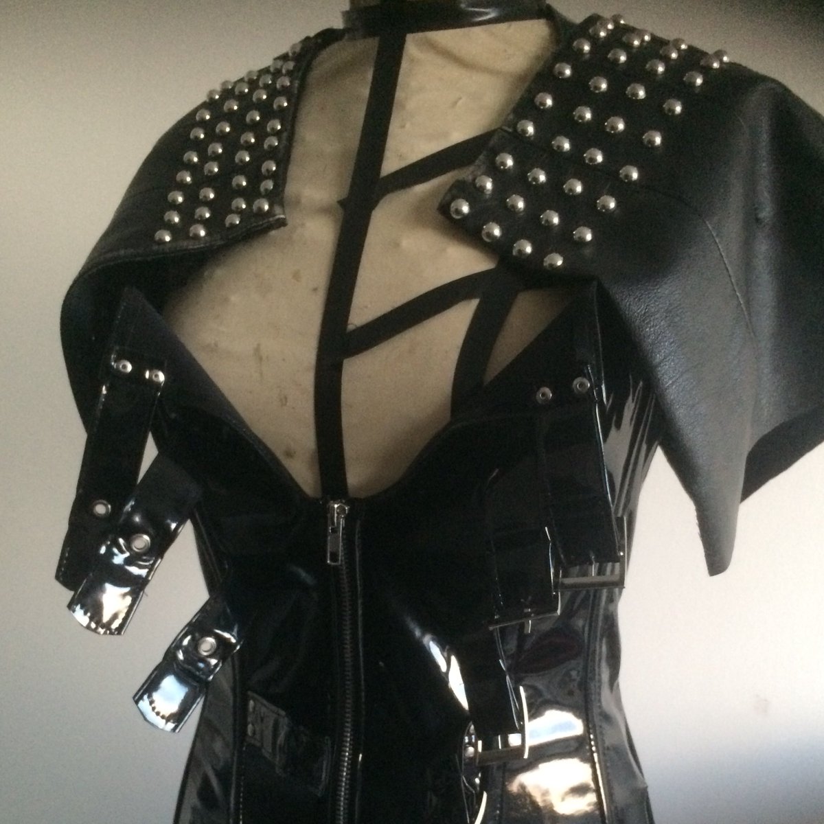 chriswilmer82's tweet photo. Recycling old leather and pvc clothing to create something new. #recyclingclothing #reimagined #studdedleather #biker #rock #goth #medievel https://t.co/627ExDhSfA