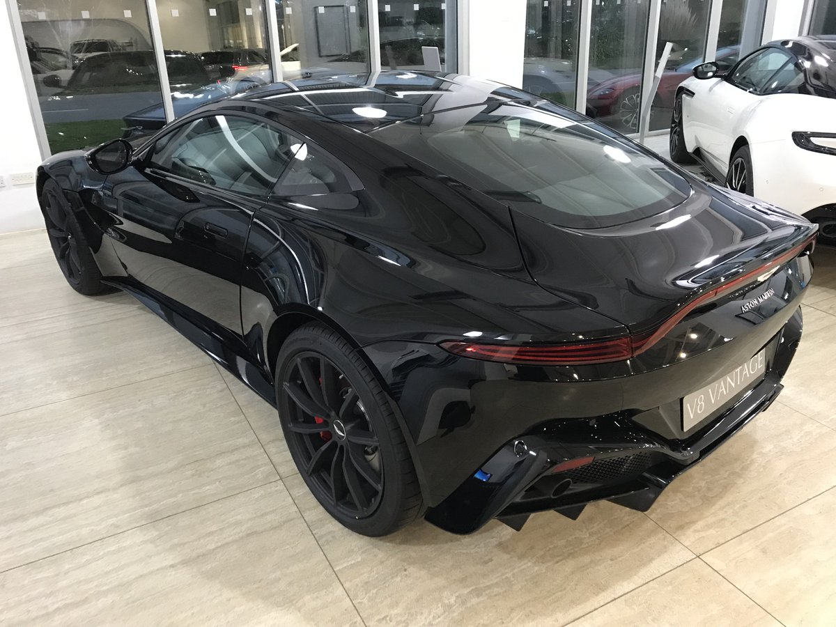 Jaw-dropping...

The New Aston Martin V8 Vantage.

In our Jersey Showroom now.

So much carbon. #AstonMartin #V8 #Vantage