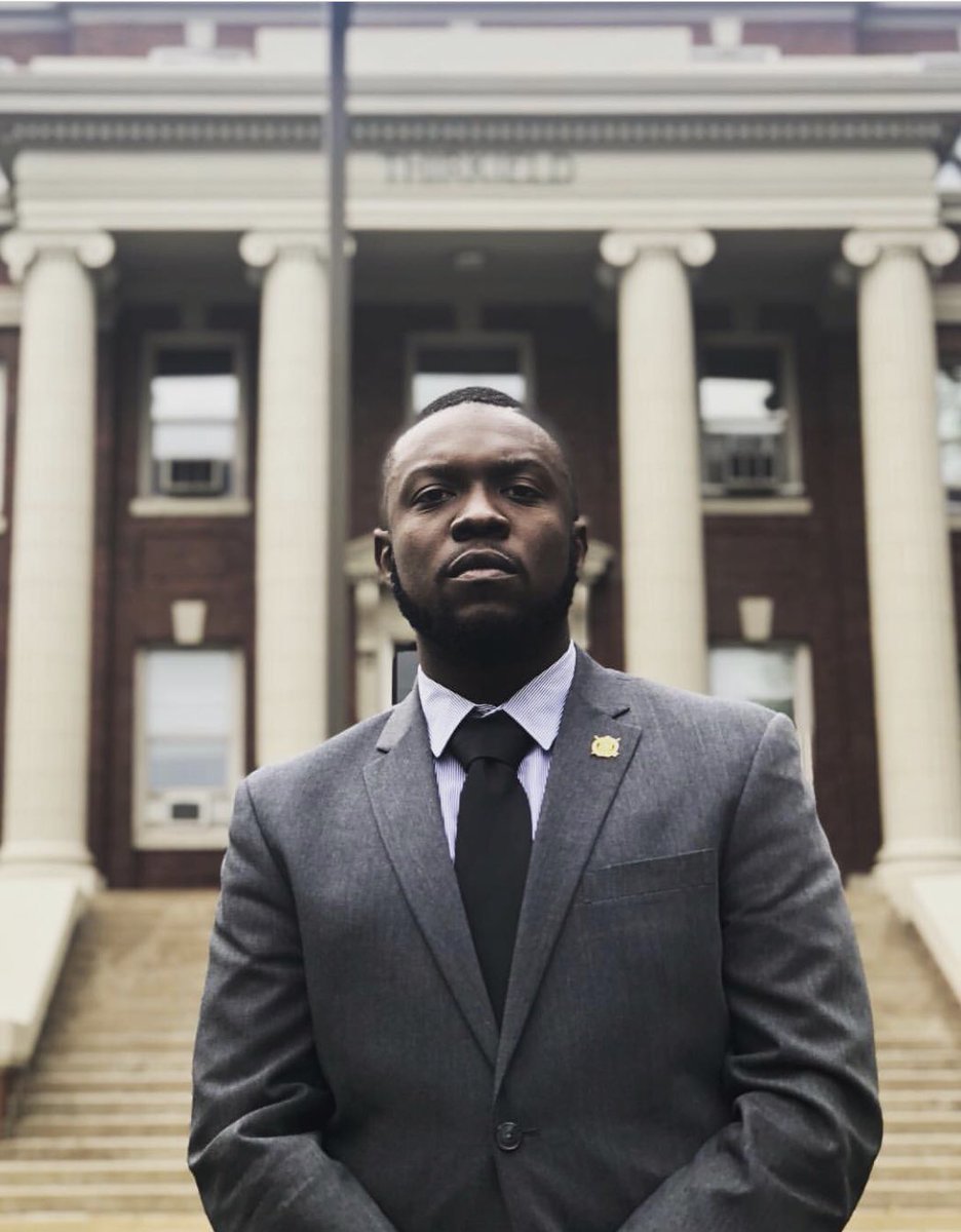 OfficialOPPF's tweet image. Constructed in 1901, Thirkield Hall is the birthplace of Omega Psi Phi Fraternity, Inc., and like our Founders did many years ago, students on the campus of @HowardU go in and out of those doors with plans to change the world. #Happy107 #OmegaPsiPhi