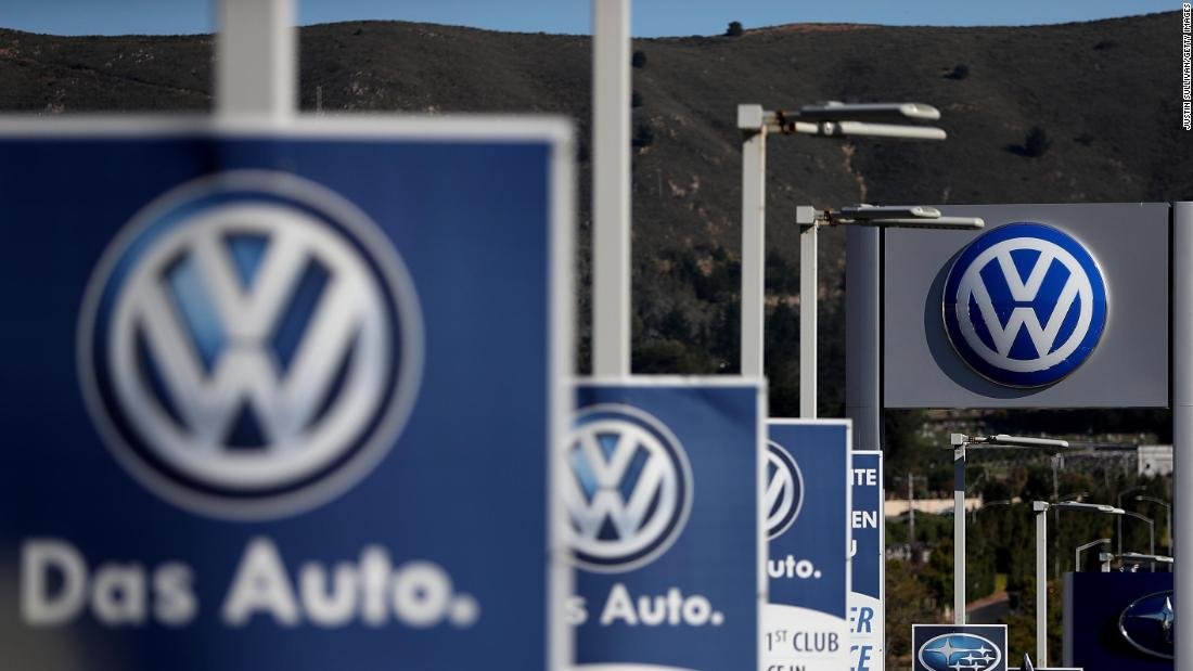 CNNBusiness's tweet photo. Volkswagen to spend $50 billion on electric car 'offensive' https://t.co/QorkIfWkdZ https://t.co/caa1MGDmSN