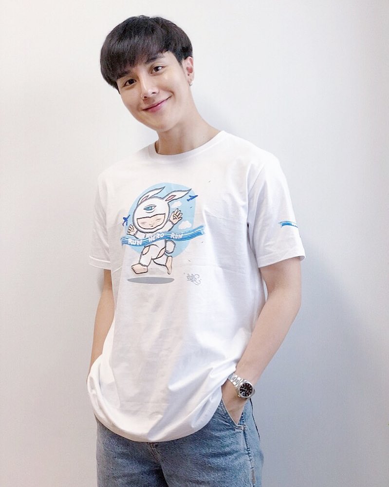 arm_wc_ChinaFC's tweet photo. 这是一件很有意义的事情,期待你们每个人的参与~
it is a much meaningful thing, looking forward the participation of everyone💛
#RunHeroRun #ISaveTheHero
@arm_wc #arm_wc #กำใจของดับบลิวซี https://t.co/3pXzCFiwlu
