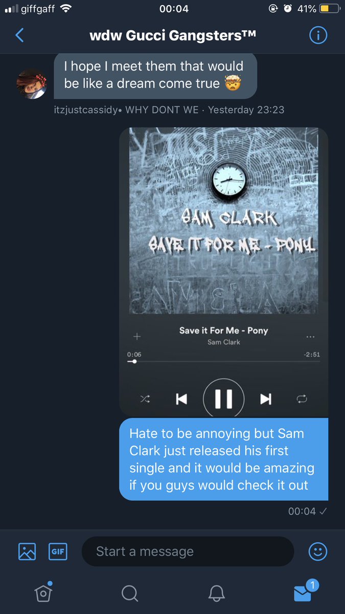 F1Hannah23's tweet image. Groupchats last night #SaVeItForMe #STREAMSAVEIFFORME