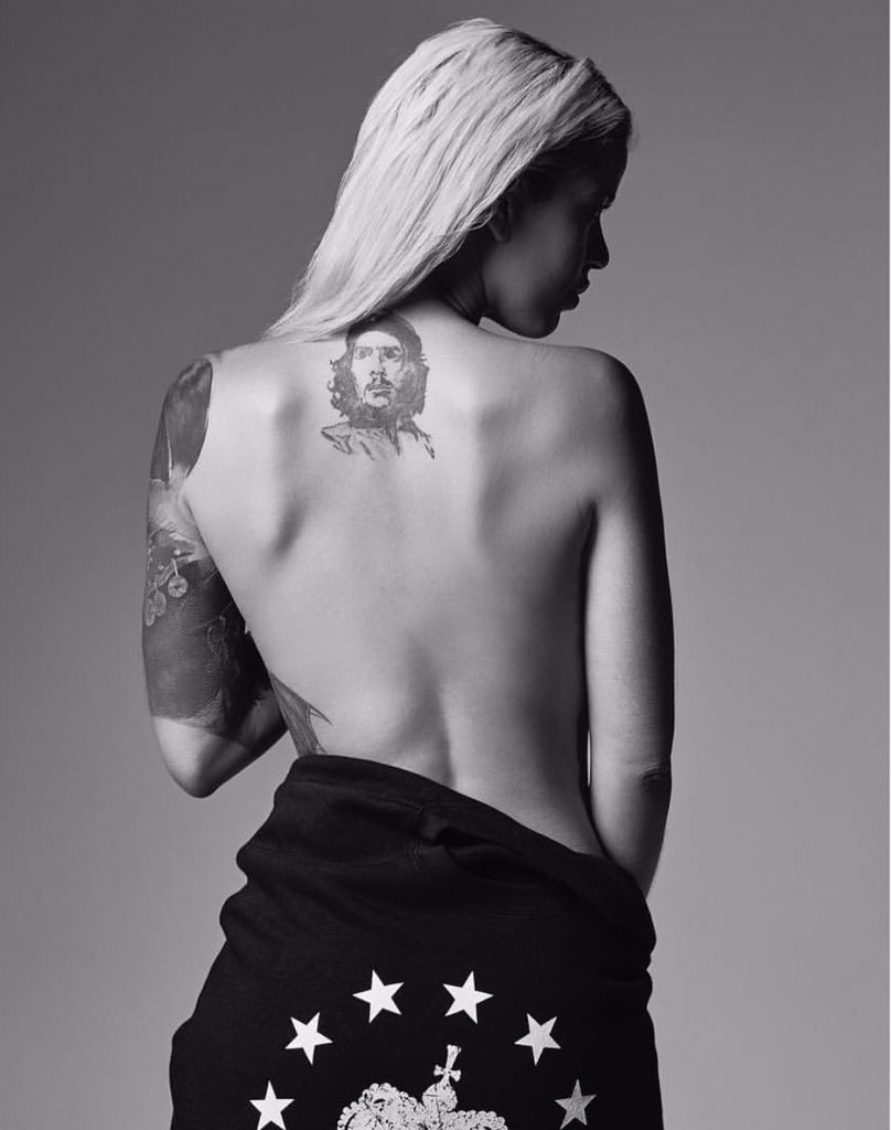 JessicaWolf_x's tweet photo. ๐ค๐ค๐ค #capturethethrone #blackandwhite #clothing #photoshoot https://t.co/EZ3Mu8Jnad