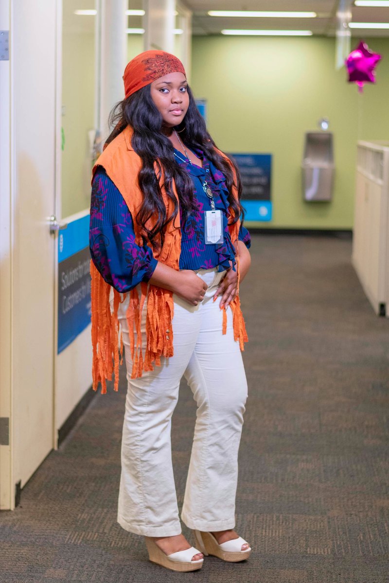 James_The_Great's tweet photo. Nelson "Henry" (@Mr_DMDR_BHAM) and Precious Walker (@Precious102498) showed up for #DecadesDay! 70s and 80s! Thanks for participating, we love your outfits.

#TuggleNation #RichinghamDelivers #LifeAtATT #ATTEmployee @mrscorporate @teamjohnsonbham https://t.co/PZ3Vwew0Yy