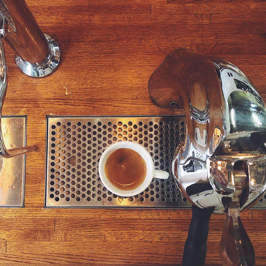 coffee_emporium's tweet photo. Thank goodness itโs the weekend, and thank goodness thereโs espresso. Whatโs everyone doing to stay warm this weekend - besides visiting us, of course ๐
.
.
.
#coffeeemporium #reallygoodcoffee #cincycoffee #modbar #espressolove #coffeegetsmethrough #warmandcozy #locallyroasted https://t.co/9NLzw8haCV