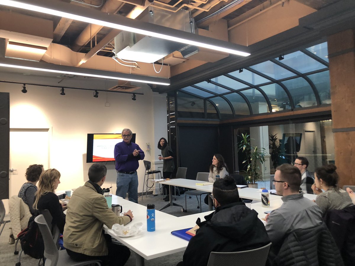 MENTORMinnesota's tweet photo. Today’s #MMNbagels is about ongoing training for mentors. How does your program provide this? Today, @ExpCorpsMN is sharing how they do this with their mentors. #MENTORinMN #ThankYourMentor https://t.co/ubmGpJOZhi