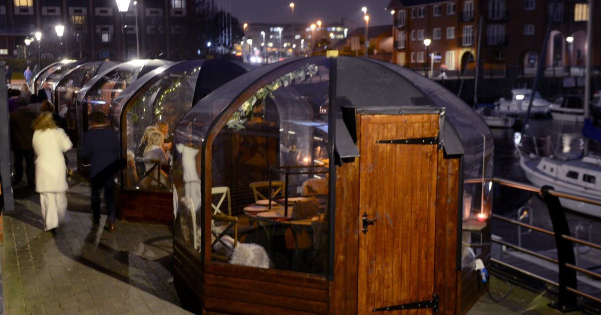 elpescador_swan's tweet photo. The first evening in our festive pods was a great success π·πΎπ₯π»
Have you booked yours yet?
Don't miss out on the social experience everyone's talking about: https://t.co/vPIWjlKUaS
Thanks to @WalesOnline for the feature π https://t.co/ODJrb809D5
#festivepods #quaythree https://t.co/h4XwMTjQXa