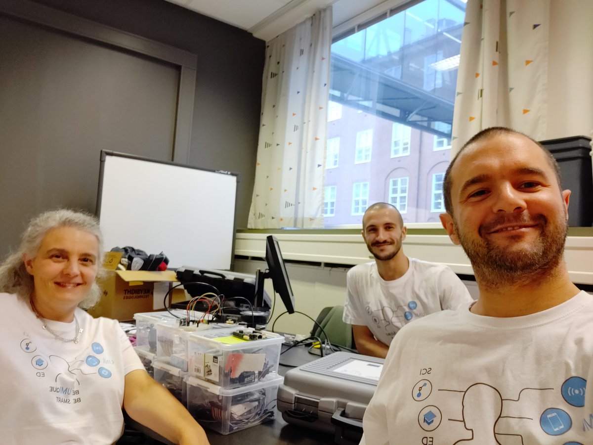 @UMI_Sci_Ed happy faces after an inspiring UDOO workshop with the students