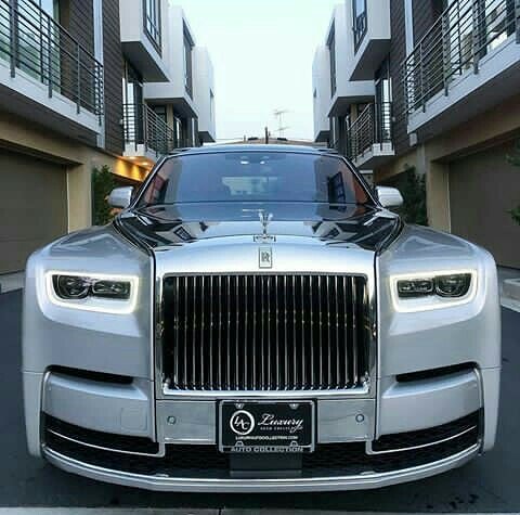 wonder_automobi's tweet photo. Rolls Royce Phantom VIII. #teamrollsroyce https://t.co/11KdQuQuGo