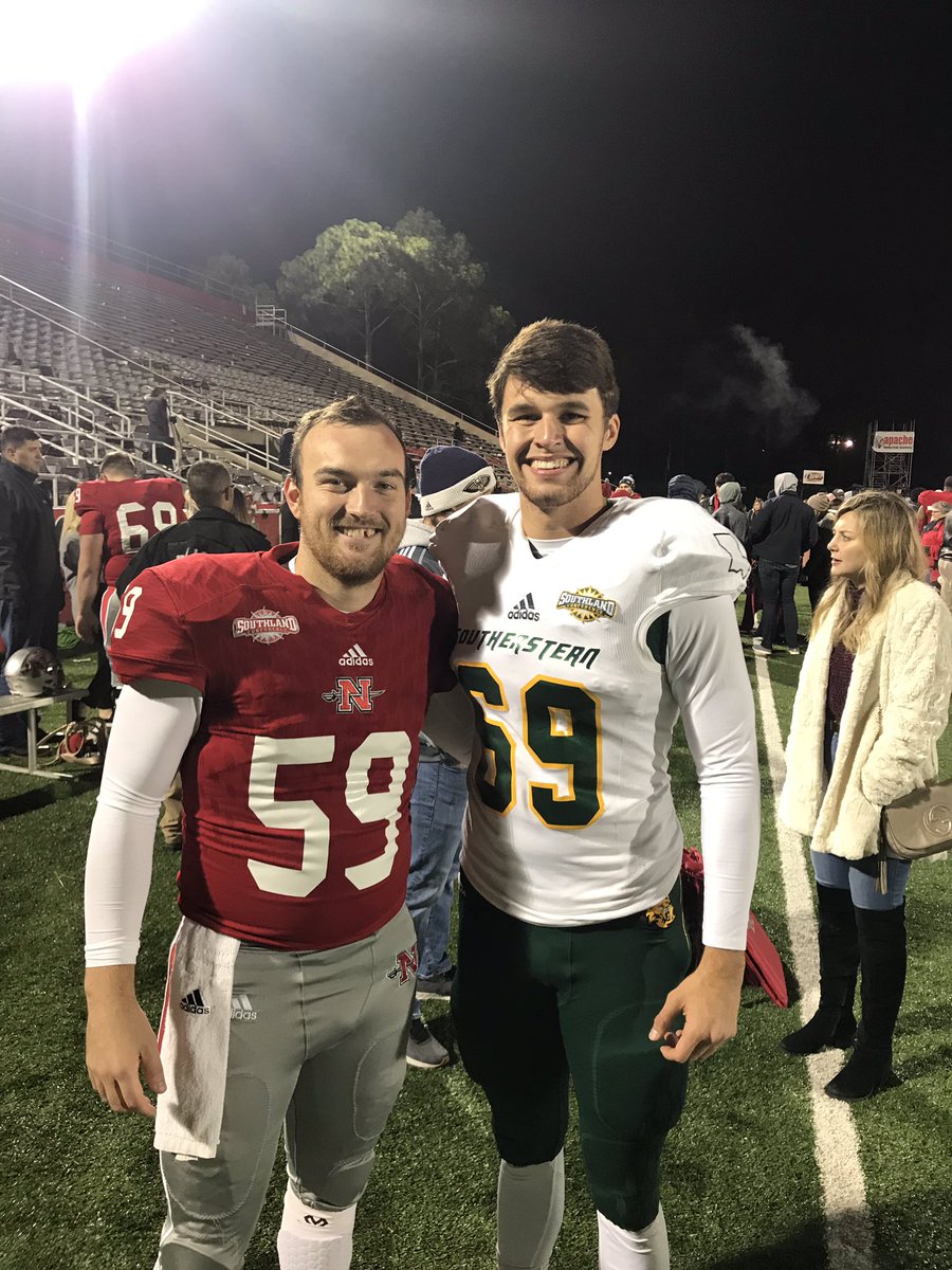 Rkcrawfish's tweet photo. @WesBarnett59 @A_Freeman11 RIVALS IN HIGH SCHOOL @OSHS_Greyhounds @stmartinsports RIVALS IN COLLEGE @GeauxColonels @sluathletics Played their last game against each other last night. Special teams are D1 athletes too!! Best longsnappers from @Coastfootball https://t.co/urNtocSSvy