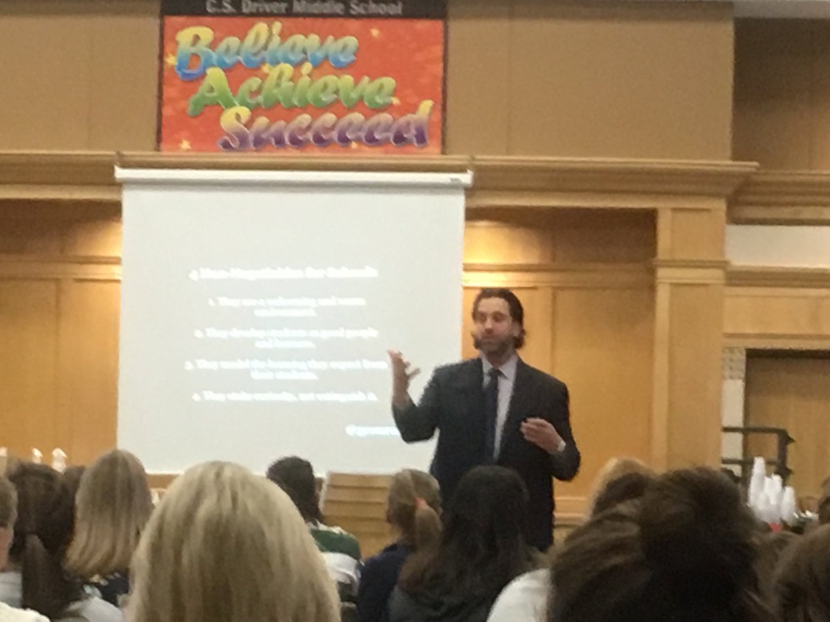 FGrannell01's tweet photo. Learning is not some of the time; it's all of the time - even on a snow day! Learning with @SkanLakers @lyndaquick @MikeCaraccio @gcouros
#MarcellusInnovate @PDredesign #allthingspd https://t.co/BZZ7MEU6Gf