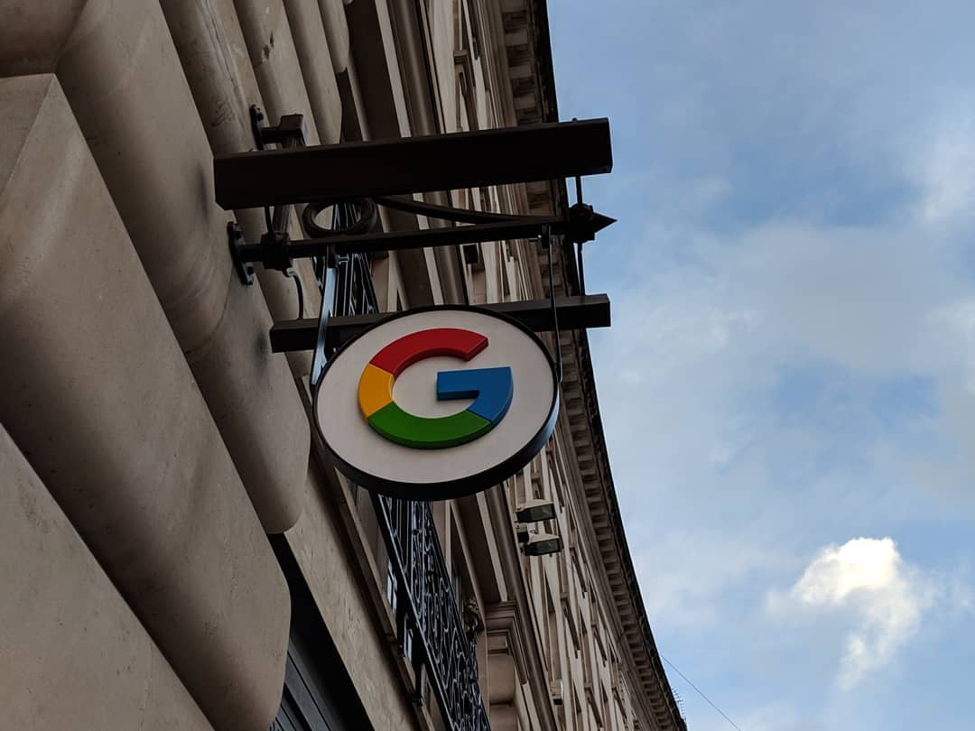xkxprojects's tweet photo. We're excited to share that over the last few weeks we partnered up with a host of talented makers and doers to bring the new Google Curiosity Rooms to life!
#creativeideasengineered #xkxprojects #pixel3 #google #curiosityrooms #googlelens #events #signage #bespoke #engineering https://t.co/3XfL7gKSks