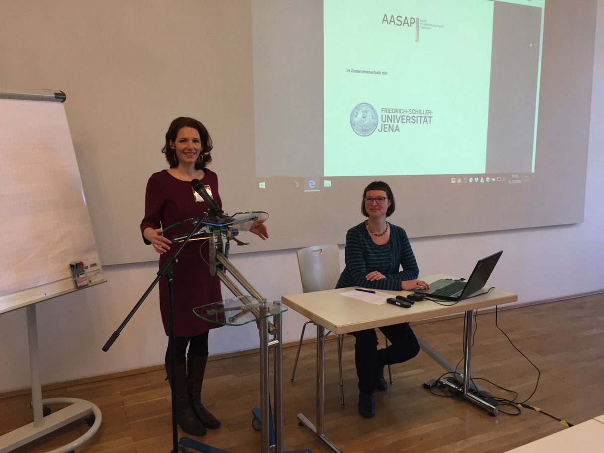 fubis_berlin's tweet photo. Today and tomorrow our CEO and #FUBiS coordinator are meeting with fellow study abroad programs in Germany at the annual #AASAP conference, hosted in cooperation with @UniJena. We are grateful to share our experiences with our colleagues! 📚✏️ https://t.co/G59ZbF5scx