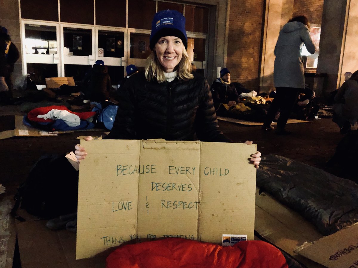 TamaraDFinch's tweet photo. Last night’s #ExecSleepOutTO was a humbling experience - cold, wet, bright, loud, with only one friend.  @CovenantHouseTO is so much more than a warm bed and a hot meal.  Amazing transition services and stories of incredible resilience. https://t.co/emBw0mD93w