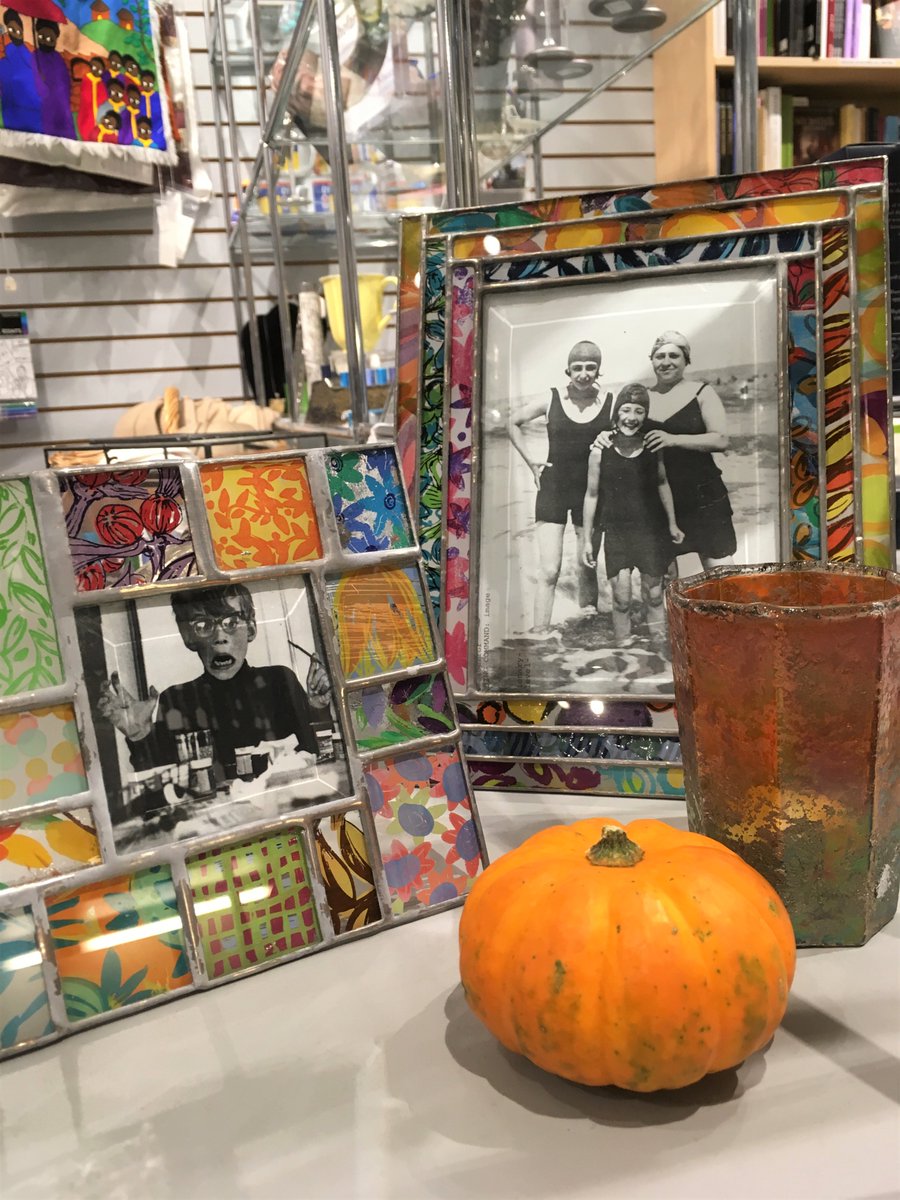 jewishmuseummd's tweet photo. We love the fall colors on these painted glass frames by artist Diane Markin. These frames and more are available at Esther’s Place Shop! #FrameItFriday #PutAFrameOnIt https://t.co/Y1syJXoDym