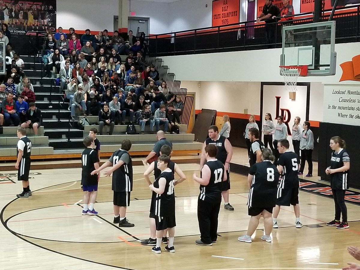 WCSMissionSupp's tweet photo. LHS and RHS Hoop Stars ballin' at the Special Olympics Basketball Game! #WCSReady #ramblernation #panthernation https://t.co/riIPSOpj1V