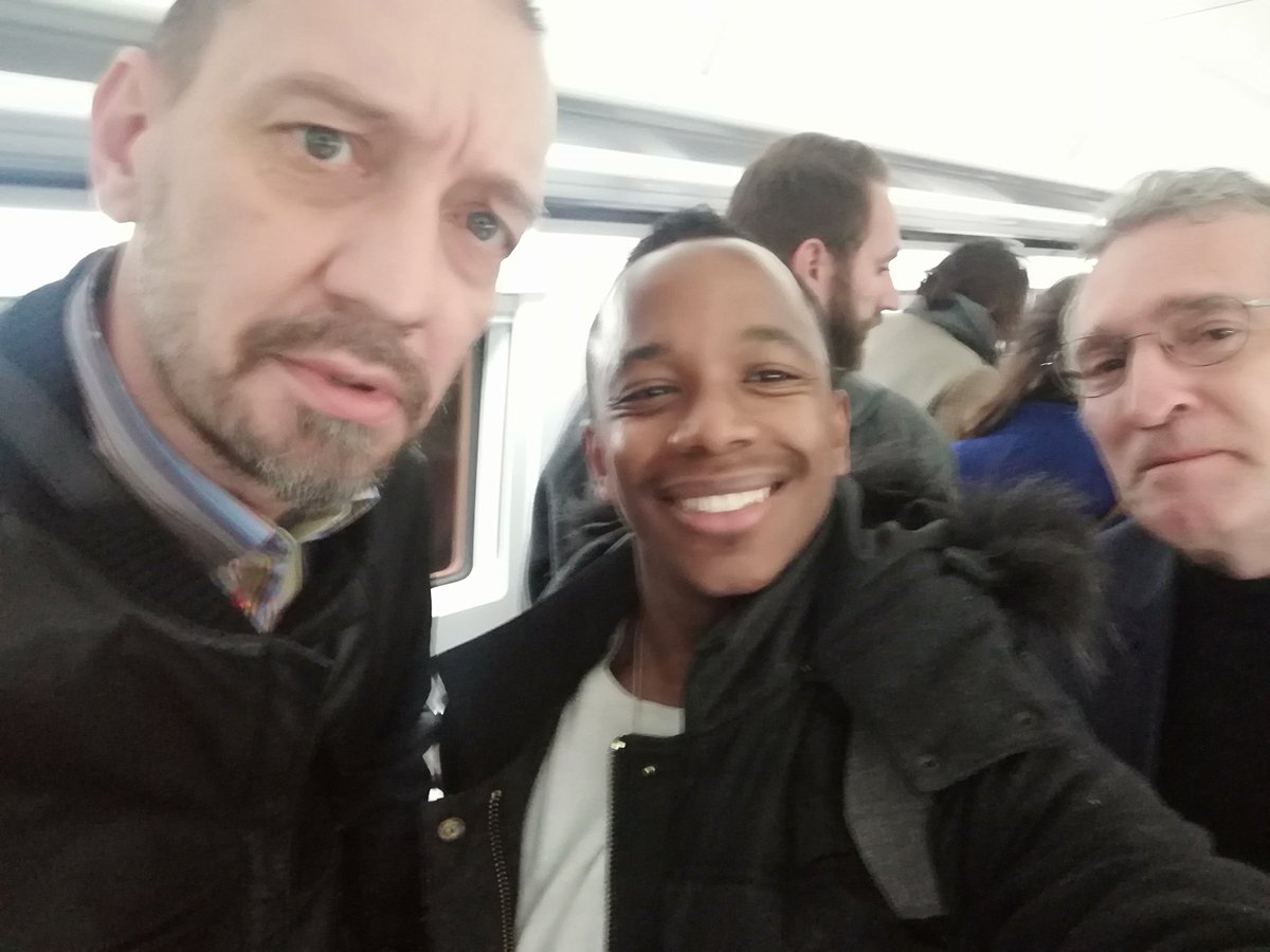 SteeleAndHolt's tweet photo. Et un nouveau #MediaDay qui se termine avec @SchrodersFR! Merci à tous les #journalistes qui nous ont suivi à #Londres @EmSchaf @ErickJarjat @Sorolland
@saillardlaurent Hervé Rousseau Joël Antoine, Xavier Diaz & Marie-Amélie Fauchier Magnan #SIMC18 #finance https://t.co/h12ac6mdFO