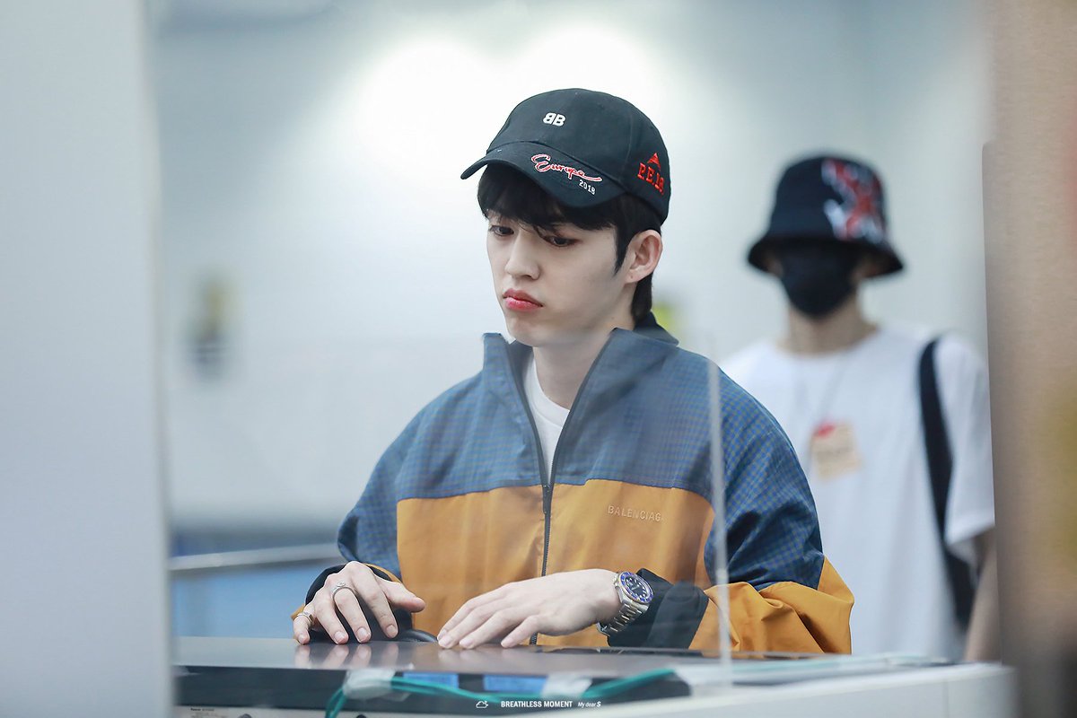 svtleaderspics's tweet photo. → scoups https://t.co/KhG7jUHRbB