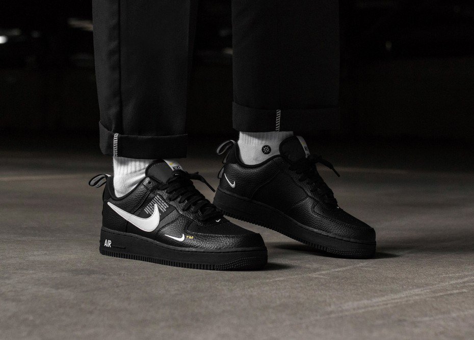 PapoeaNieuwGuinea achtergrond heelal Twitter-এ The Sole Restocks: "The Nike Air Force 1 Utility Pack has  received a MAJOR RESTOCK 🔥 https://t.co/7OivTcQWnh  https://t.co/dENbc03avU" / X