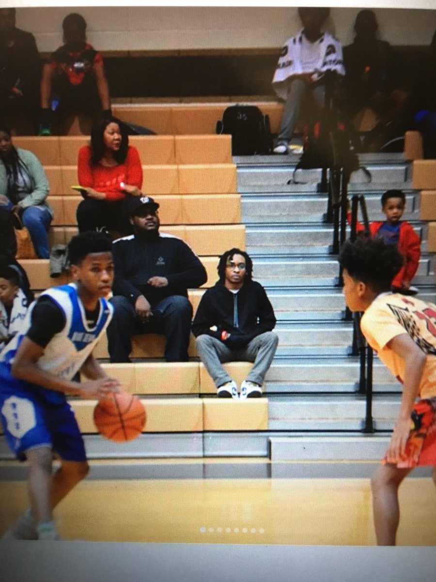SirRoute's tweet photo. Let this picture marinate for another 3-4 years and it’s going to mean so much more.#RIPTres https://t.co/YxO0aBOBdd