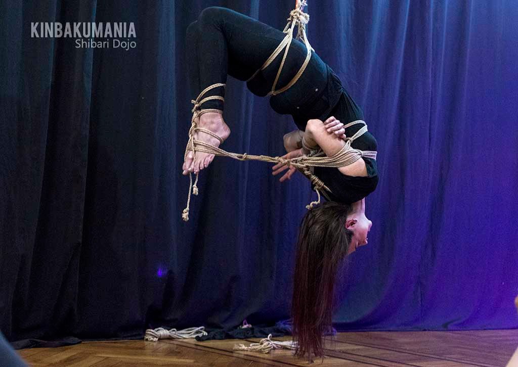 KMDojo's tweet photo. Clase de Shibari dictada por HaruTsubaki en KinbakuManiaShibariDojo en Buenos Aires Octubre 26, 2018 https://t.co/qcLWZ1dZZj  Josefina por Pavlo Foto: ShibariMania #Shibari #Japan #HacemosShibari #JustShibari #SabemosdeShibari #ShibariBuenosAires #Kinbaku https://t.co/yQR2bKkR6u