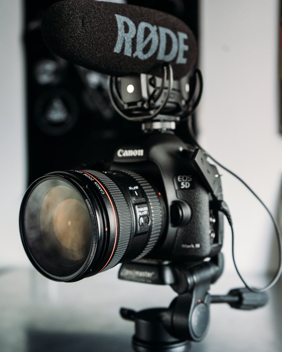 brandpixels's tweet photo. On the grind behind the scenes. Thank you all so much for your patience. #video #tutorials #ComingSoon https://t.co/T3BxVhuTKA