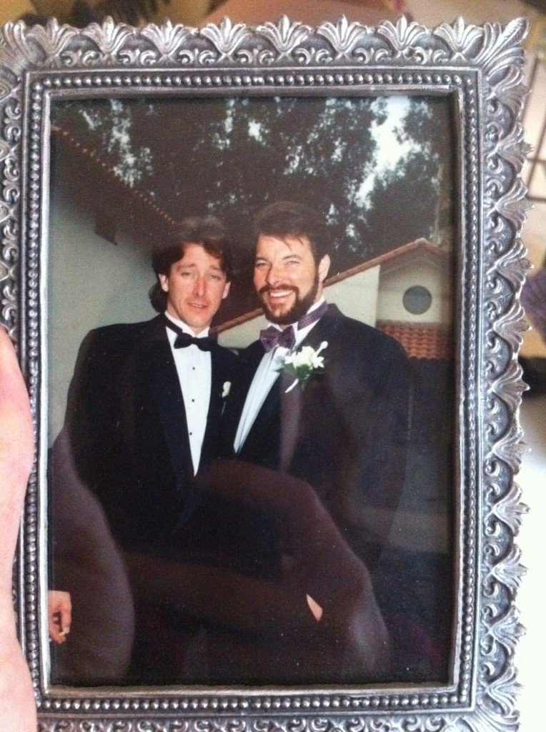 bunnybisous's tweet photo. On #WorldPancreaticCancerDay I'm remembering my dad, Daniel Frakes (on left), who died of pancreatic cancer and the many* that continue to be impacted by this terrible disease #PCAM18 @SU2C @lustgartenfdn: https://t.co/VBMiiKbNT9
*55,440 Americans will be diagnosed in 2018 alone https://t.co/dPk8uEfnXr