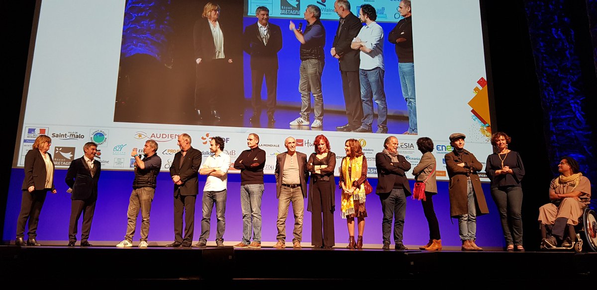 Cérémonie de remise de prix du Festival Regards Croisės ce soir à 19h30 au Palais du Grand Large à <a href="/VilleSaintMalo/">Ville de Saint-Malo</a> en présence des membres du jury. Venez nombreux ! Entrée libre et gratuite. @SamKarmann <a href="/PatriceDrevet/">Patrice Drevet</a> bit.ly/2QLqUe7