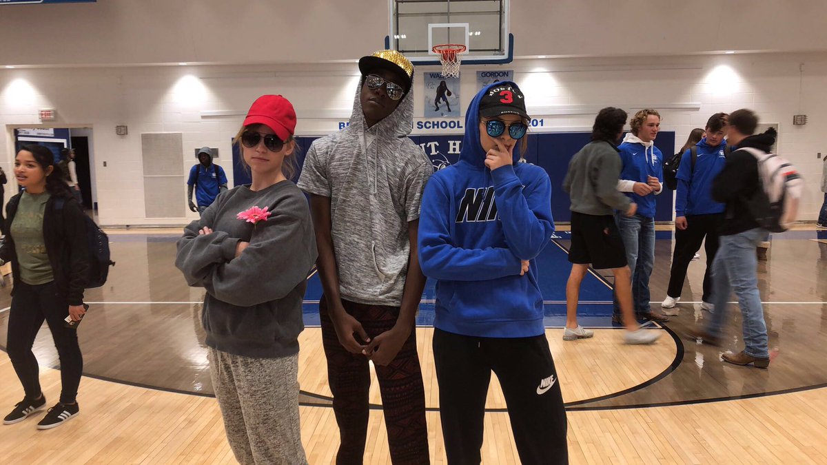 RT if you’d let us be your boyfriend #bvcwearsthecrown