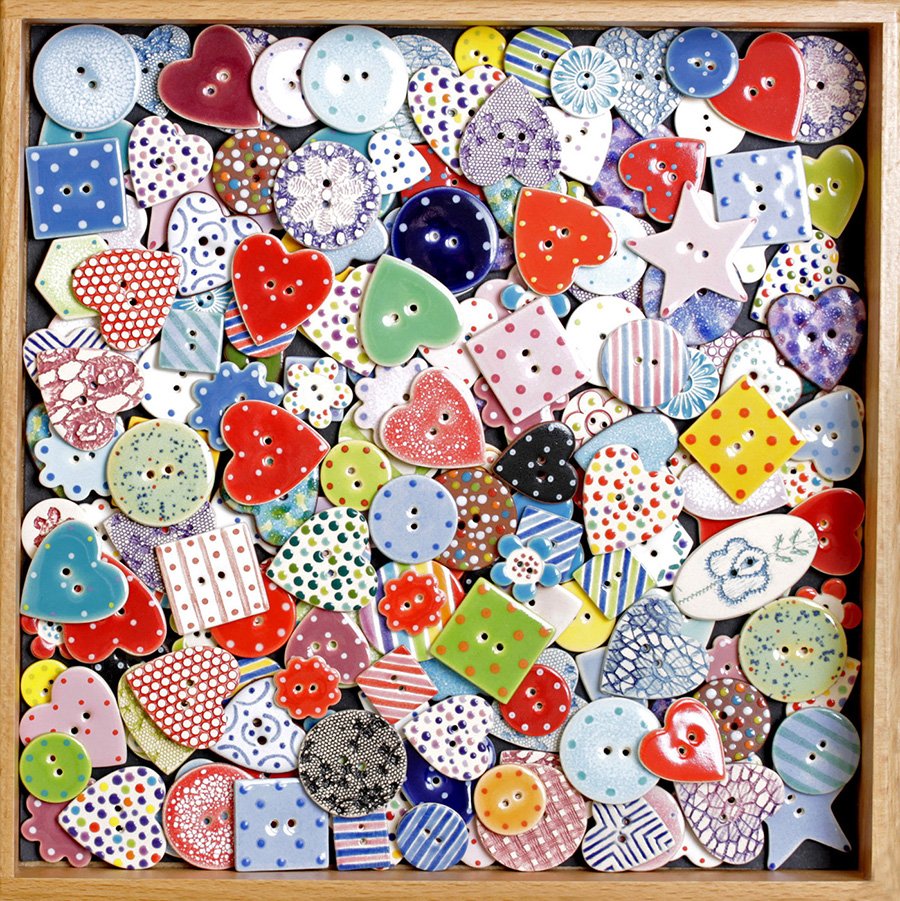 stockwellbutton's tweet photo. Apparently today is #ButtonDay and we've certainly made a few over the years!! #ceramicbuttons #handmadebuttons #wemakebuttons #stockwellceramics #NationalButtonDay #handmadeinuk https://t.co/oxo9gFN6h0