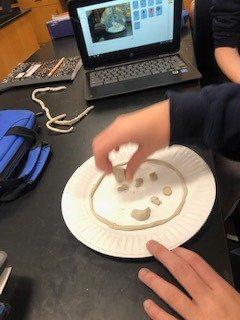 HoldrumMS's tweet photo. 7th grade students in Mr. Brown's class used clay and stop motion animation to recreate the steps of Mitosis. This is an awesome example of a lesson with high levels of Bloom's and SAMR skills. #ScientificCreativity https://t.co/b0OMLoSNGV