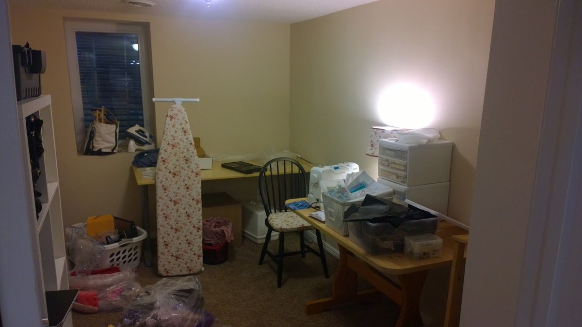 AltitudeMoversD's tweet photo. If the thought of unpacking your entire home overwhelms you, then focus on one room at a time.
#unpacking #packing https://t.co/MkO1FrxDRH