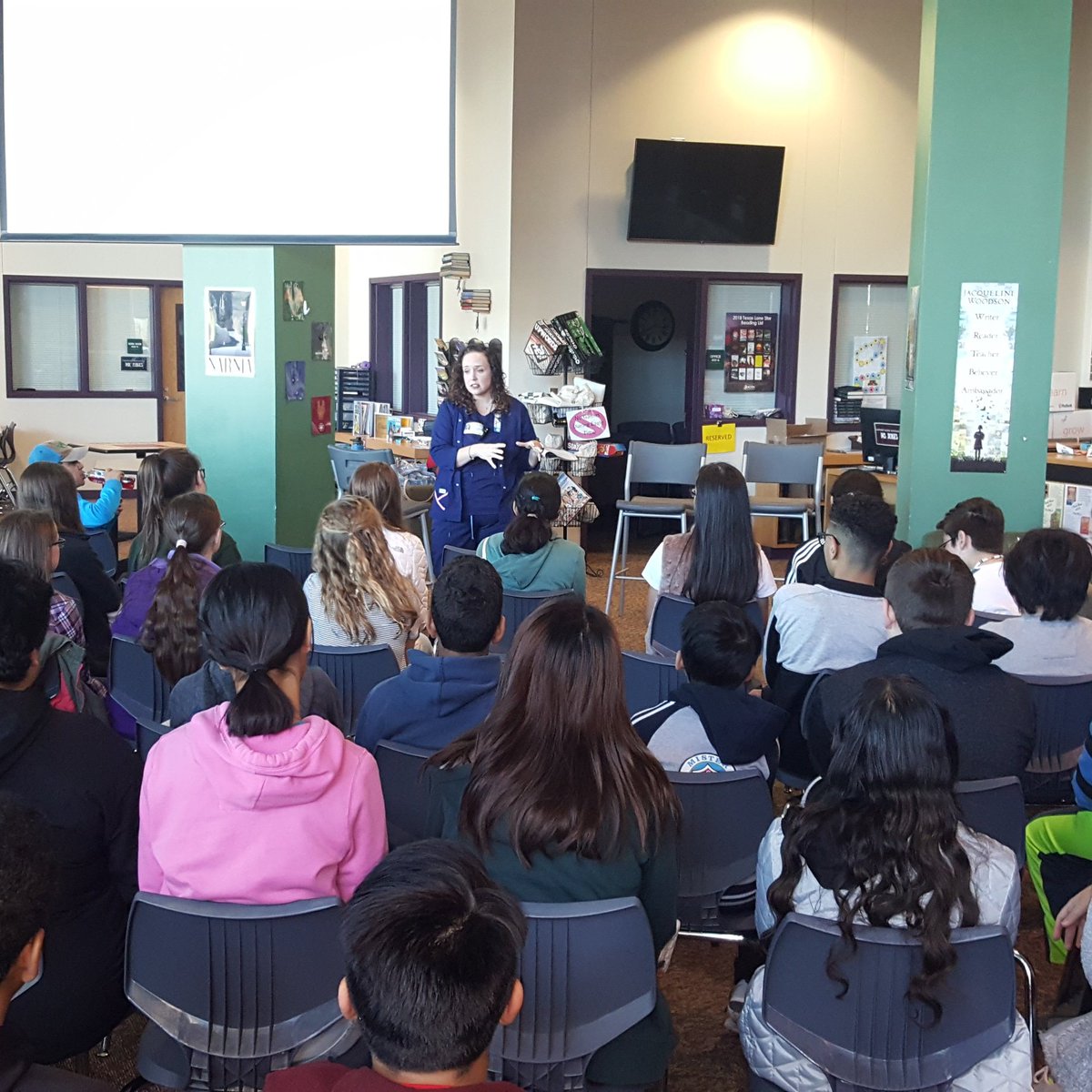 JaciBaxter's tweet photo. @ProsperRogersMS 
Mini Medical Day in progress for our 7th grade scientists!! Thank you to our wonderful volunteers that made this day possible. https://t.co/Y6r4ei5Mlh