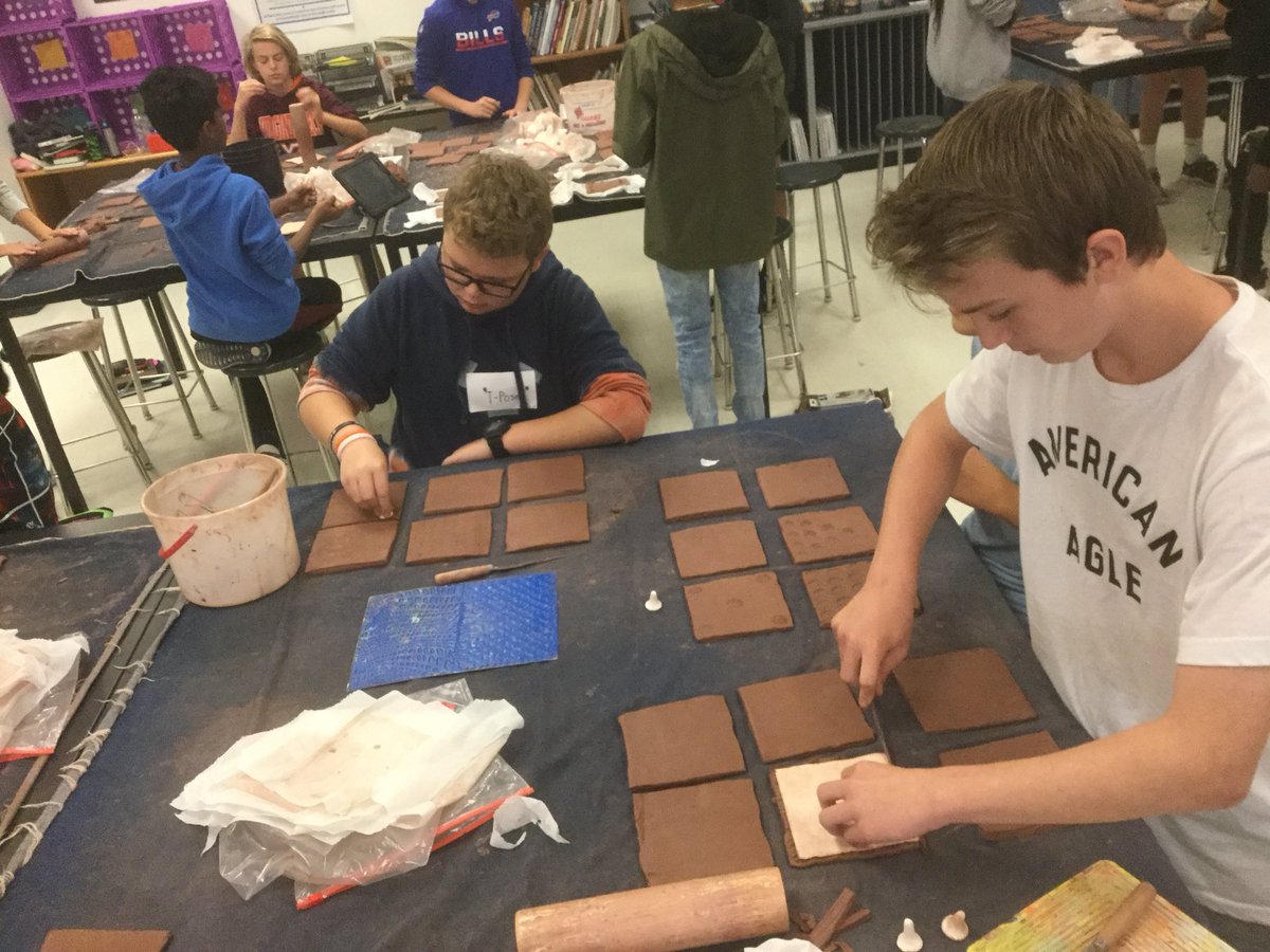 lncmsartgallery's tweet photo. 8th Grade clay slab puzzle boxes are just about finished in 8th grade Art.  The students worked hard to construct these and give them a theme.  Here is a little sneak peek of the process.  #lncpride #msart #arted #arteducation #claylessons @LNCharter #handbuilding #artofed https://t.co/DLi4QkHTaM