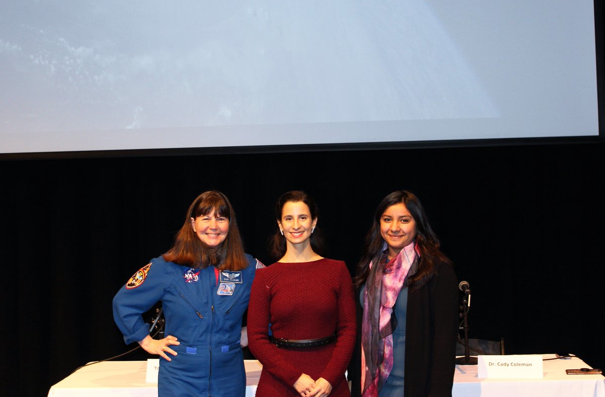 museumofscience's tweet photo. Thank you @Kidiray @Astro_Cady and @clara_ss for an enlightening, educational, and inspirational talk about Life Beyond Earth at our High School Science Series yesterday! #MOSHighSchool https://t.co/4YKEx9z5jk