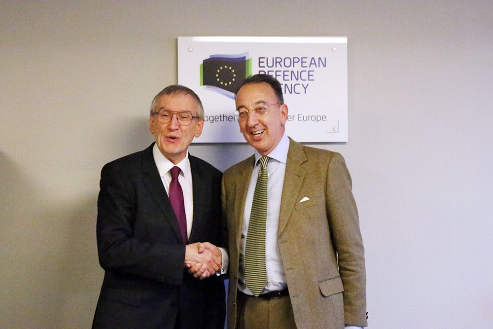EUDefenceAgency's tweet photo. Was a pleasure to welcome Joël Barre, Chief Executive of the Direction générale de l'Armement (#DGA) 🇫🇷, @EUDefenceAgency for a good discussion mainly focused on implementation of new #EUdefence initiatives #CARD #PESCO #EDF https://t.co/tDNT0dXMBA