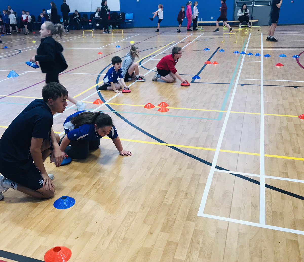 LiamAJames's tweet photo. :: PARTICIPATION FESTIVAL ::
Outstanding sessions delivered yesterday from our @SportWeston level 3 red group for their participation festival!! @ExtendLANSPORT students were excellent from start to finish! #BTEC #WorkRelatedExperience #Unit23 🏑🏓⚽️🎾🥅🥌🏅🏐👏🏼 https://t.co/iGGcEQxCWT