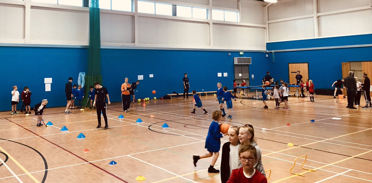 LiamAJames's tweet photo. :: PARTICIPATION FESTIVAL ::
Outstanding sessions delivered yesterday from our @SportWeston level 3 red group for their participation festival!! @ExtendLANSPORT students were excellent from start to finish! #BTEC #WorkRelatedExperience #Unit23 🏑🏓⚽️🎾🥅🥌🏅🏐👏🏼 https://t.co/iGGcEQxCWT