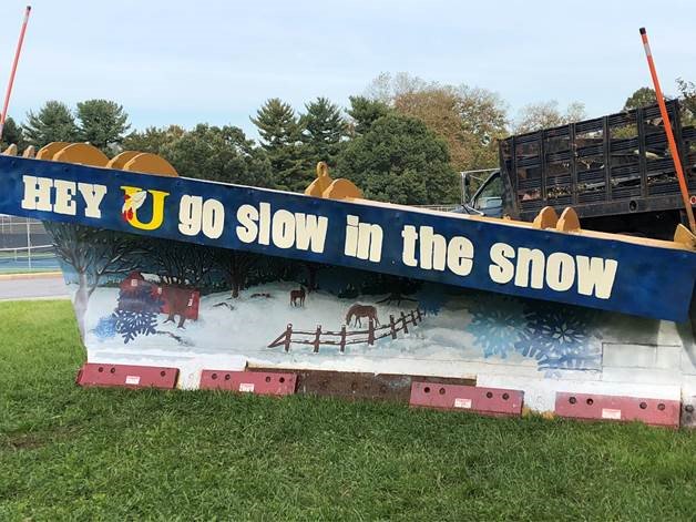 511PAPhilly's tweet photo. Painted plows will be joining the fleet of trucks in Chester County for the next snowfall. PennDOT wants to thank all of the District 6 high schools that participated in the contest this year and special congratulations to Unionville HS for winning! @UCFSD https://t.co/0S9ZyBj3AY