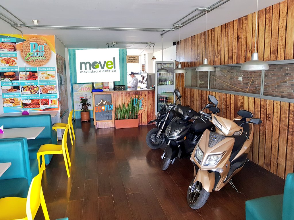 aleurreaos's tweet photo. .#Carmotos y @GEOFLYINSPIRA los invita a que nos tomemos un ☕ hoy viernes a partir de las 11:00 a.m. #coworkingspace #Movel. La nueva manera de movilizarnos inteligente. #TestDrive
Estaremos en #Pa'PicarExpress #Metroloft Cra 19 #15 -26 Local 4 #Armenia #Quindío https://t.co/Lo9Gs0QVnd