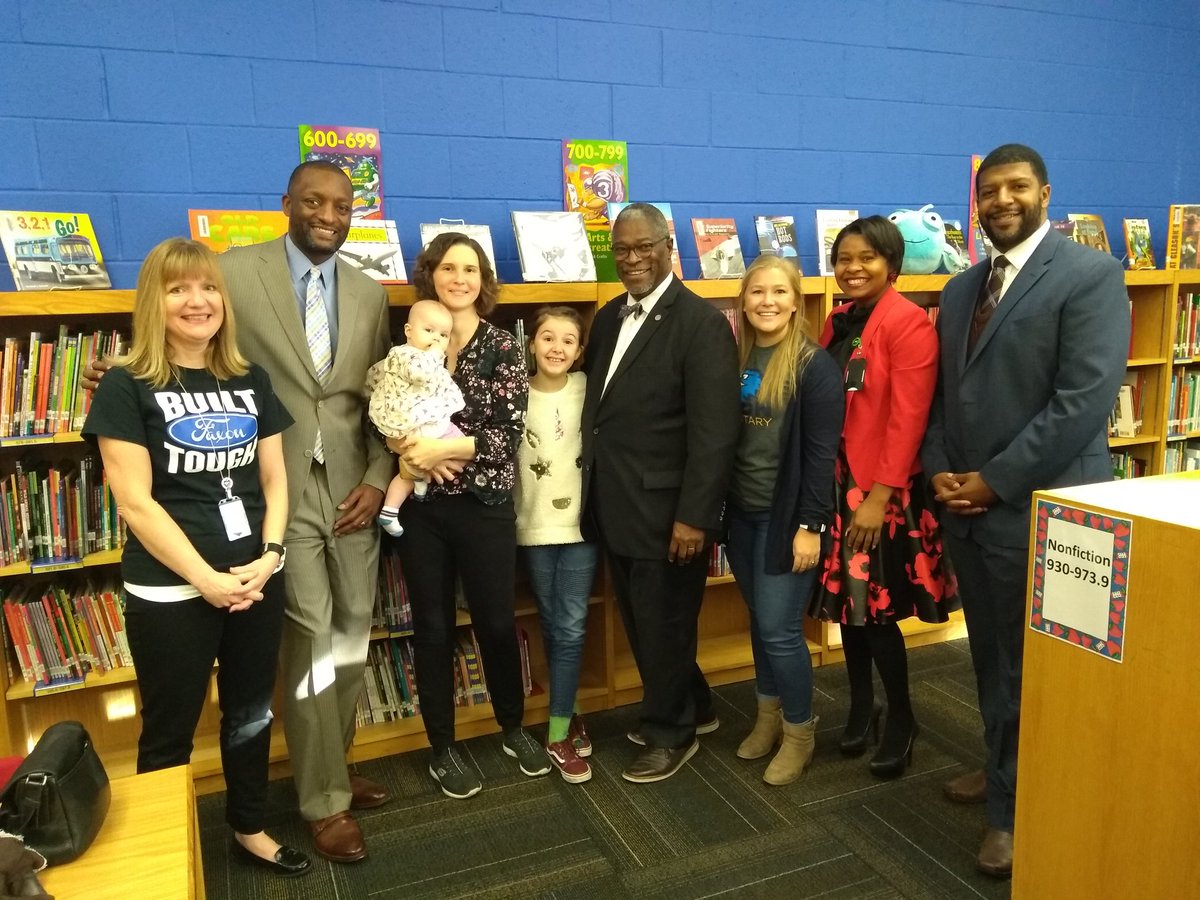 Thanks to everyone who participated in the #14Libraries4Faxon Challenge by <a href="/TurnthePageKC/">Turn the Page KC</a> &amp; <a href="/MayorSlyJames/">Sly James (Former Mayor)</a> to benefit <a href="/KCPS_Faxon/">KCPS Faxon</a> classrooms. The largest donating organization - Academie Lafayette! Thanks for everyone's kindness &amp; generosity!! <a href="/kcpublicschools/">KCPS</a> #AllInKCPS