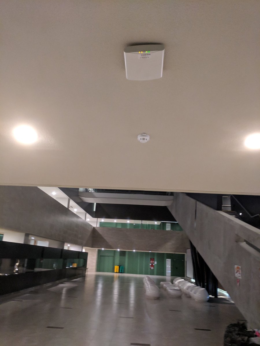 MediatelArg's tweet photo. Out with the old... In with the new. Replacing the usual suspects with top notch @ruckusnetworks R610 at a high school in Buenos Aires. https://t.co/XshqZB9NAA