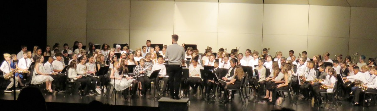 nanushty's tweet photo. 5th Grade Band https://t.co/04qECxL9VO