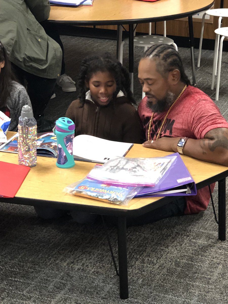 D54Blackwell's tweet photo. Blackwell families and our students part of the learning process together!  #weare54 #happiness #parentvisitation https://t.co/M9nhoCUepO
