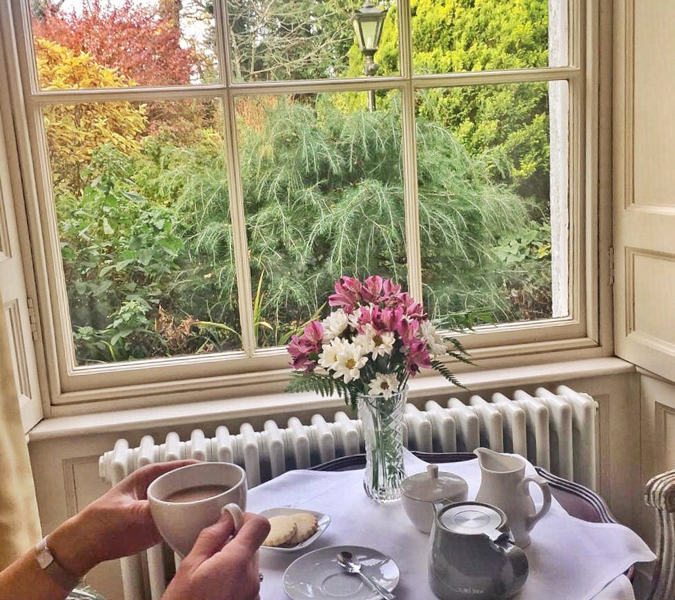 NewforgeHouse's tweet photo. And relax...... Let the weekend begin. #timefortea #sukitea #belfastbrew https://t.co/nL4pIeriuk