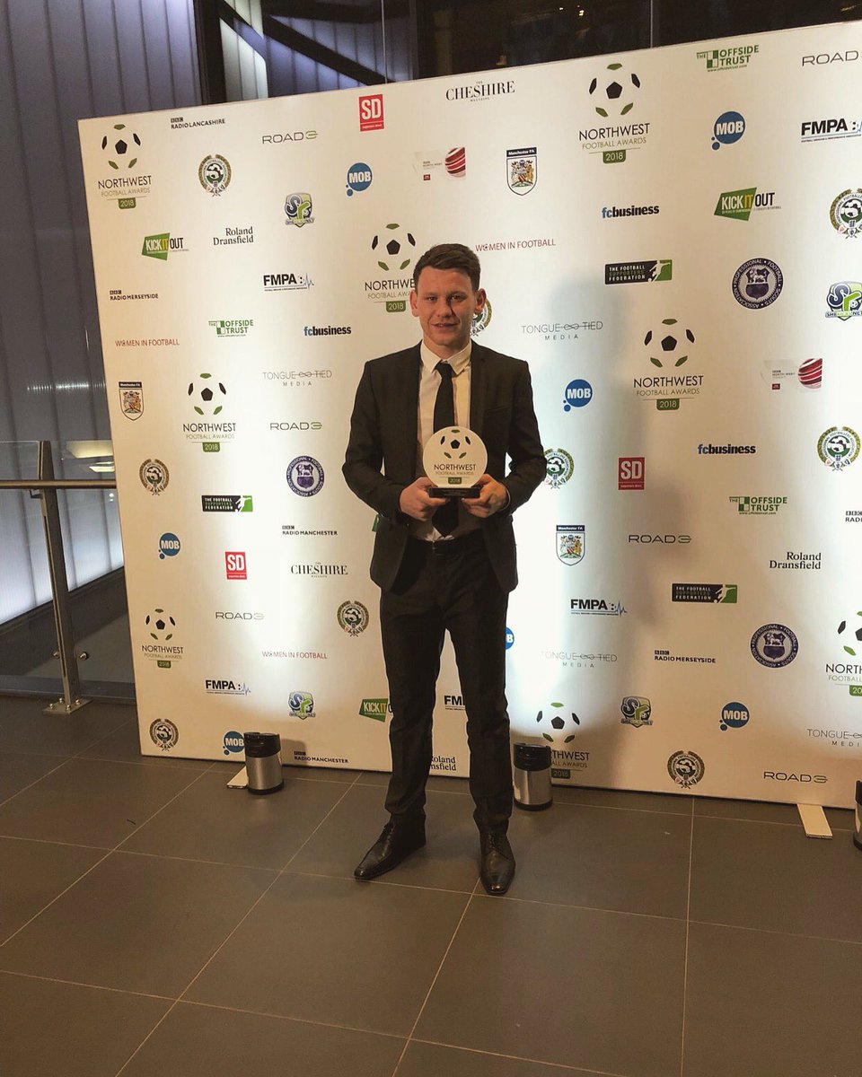 connorjennings1's tweet photo. Absolutely delighted to be voted NWFA National League Player of the Year on Monday night... thank you to everyone that voted & special thanks to everyone at @tranmererovers #NWFA2018 https://t.co/QNbMQbVYoK